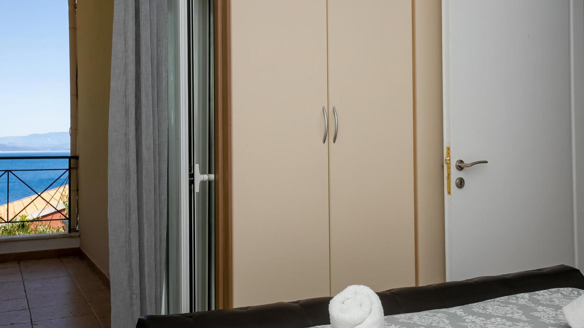 Apartment Olea Mare Benitses (Corfu)
